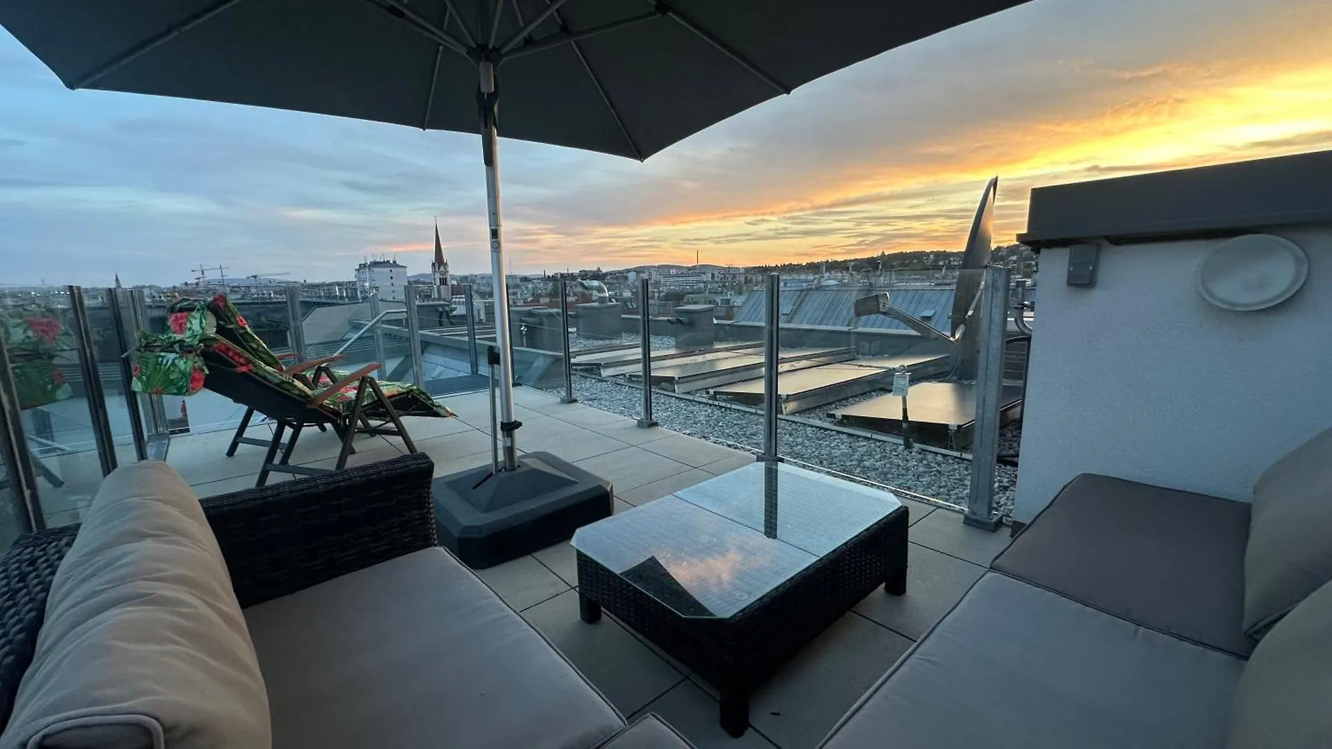 Wiener Schloss Wilhelminen Apartment 360° Views 오스트리아